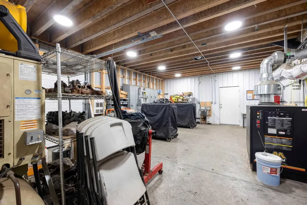 241 Royer Way Fort Mcmurray AB T9H0E1