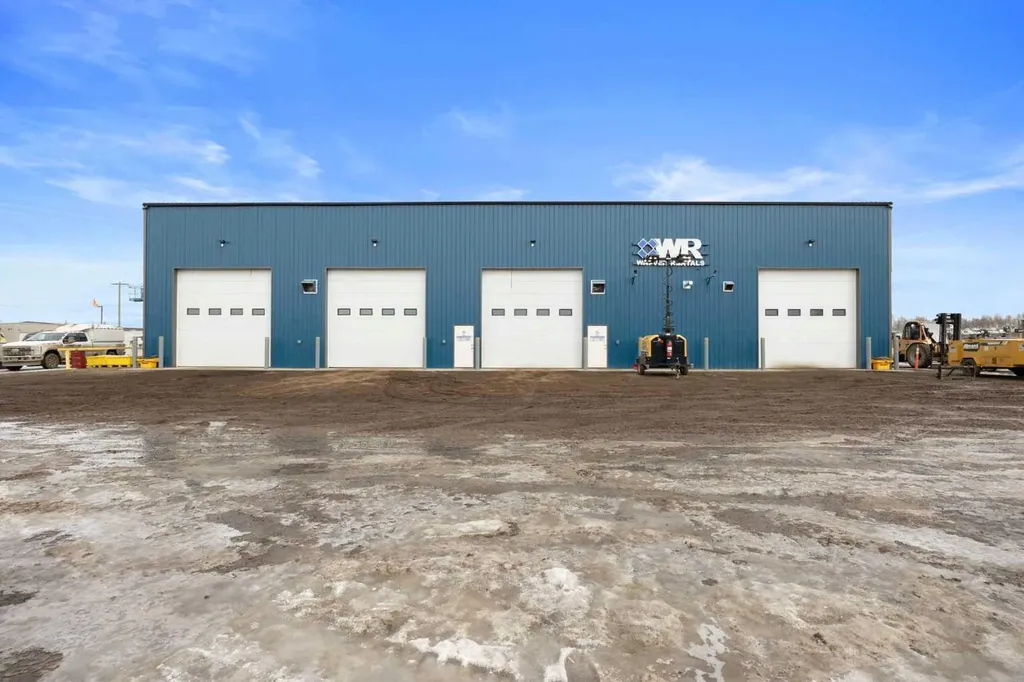 241 Royer Way Fort Mcmurray AB T9H0E1