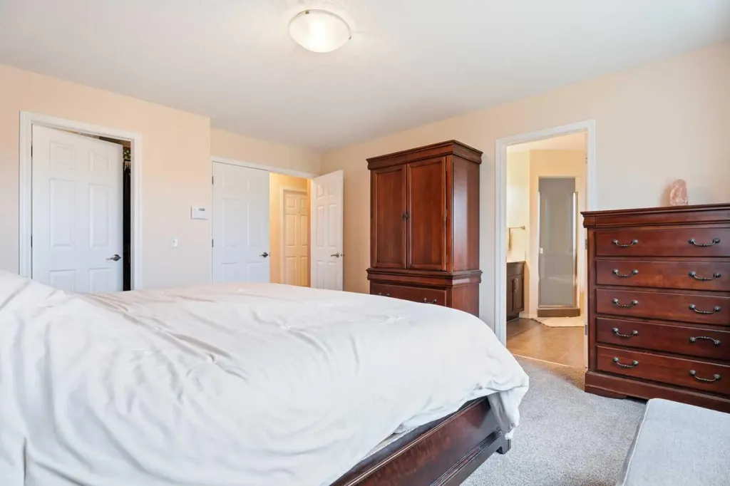 1312 Windstone Road SW Airdrie AB T4B 0N5