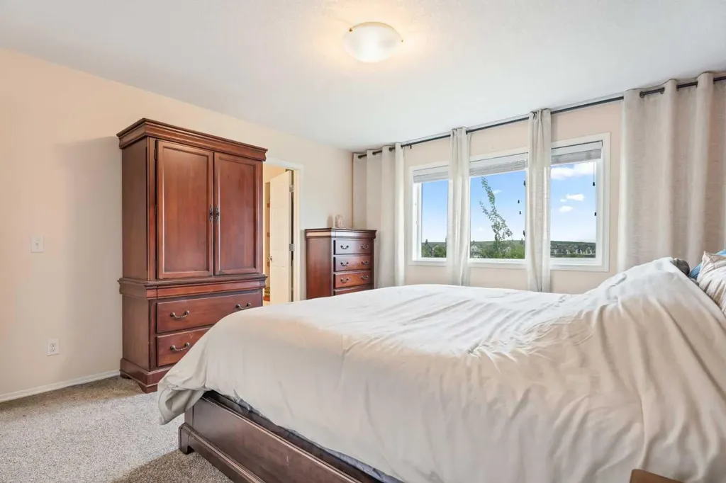 1312 Windstone Road SW Airdrie AB T4B 0N5