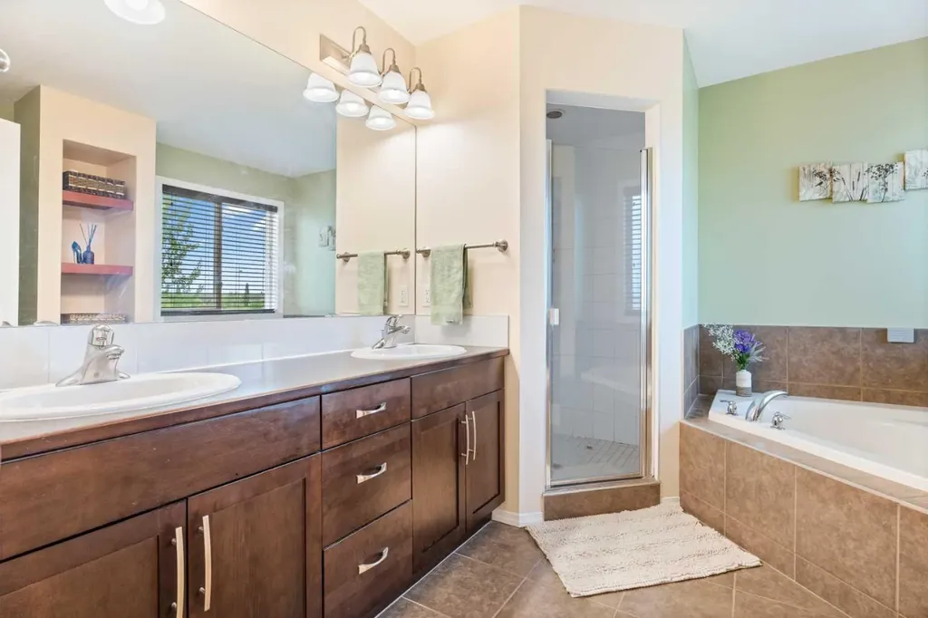 1312 Windstone Road SW Airdrie AB T4B 0N5