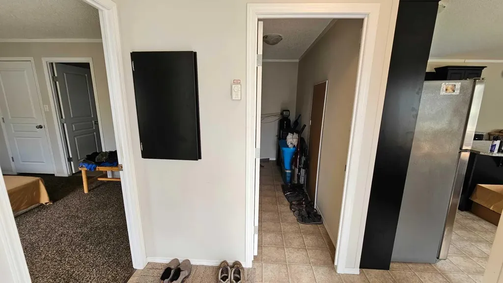 5016 49 Street Lougheed AB T0B2V0