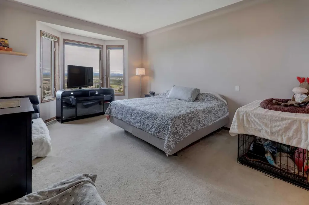 321 Gleneagles View Cochrane AB T4C 1P4