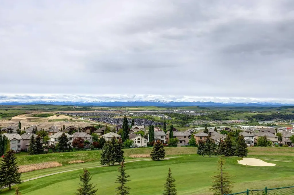 321 Gleneagles View Cochrane AB T4C 1P4