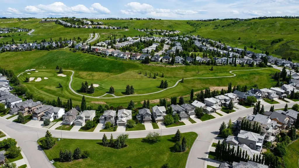321 Gleneagles View Cochrane AB T4C 1P4