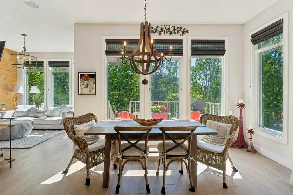 55 Wentwillow Lane SW Calgary AB T3H 5W7
