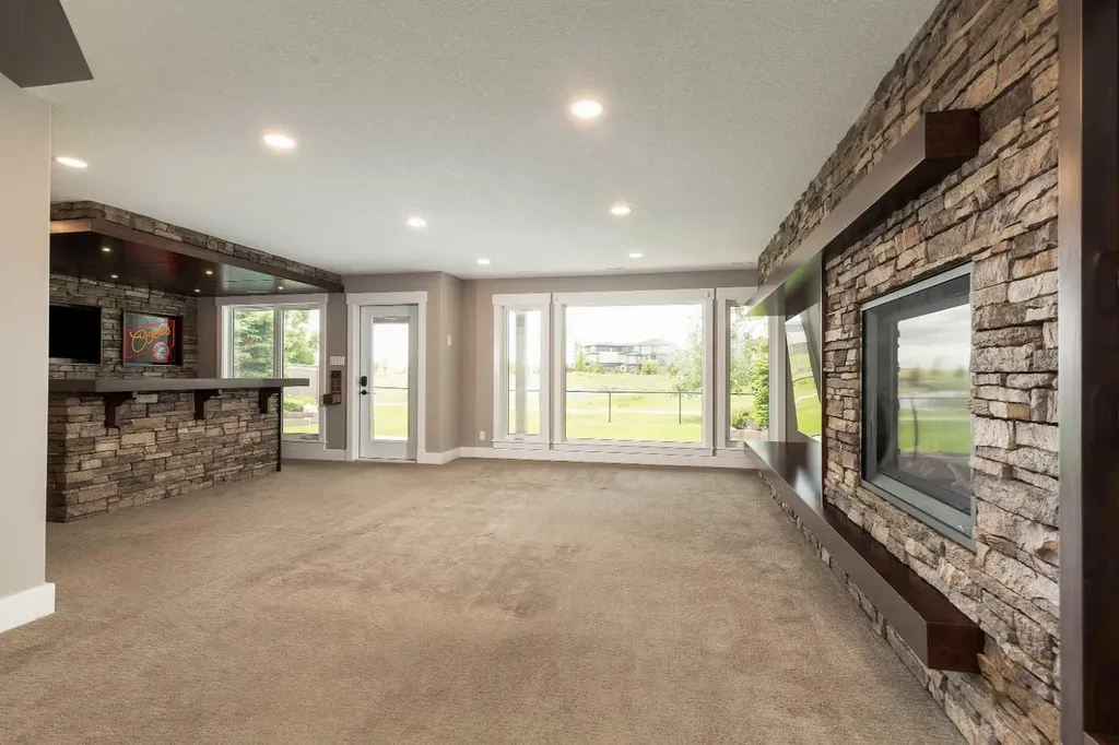 788 Canyonview Close W Lethbridge AB T1K5R9