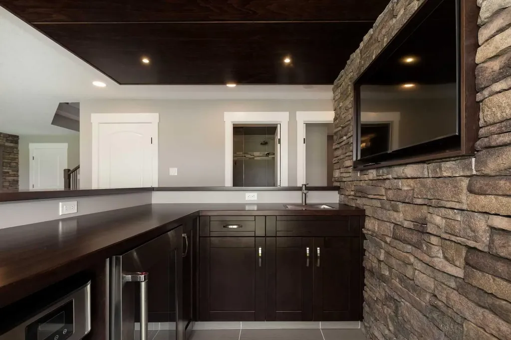 788 Canyonview Close W Lethbridge AB T1K5R9