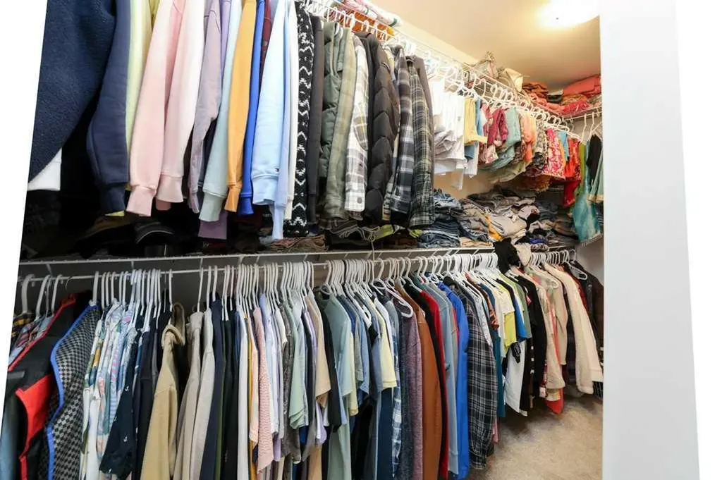 4529 31 Avenue S Lethbridge AB T1K 8J8
