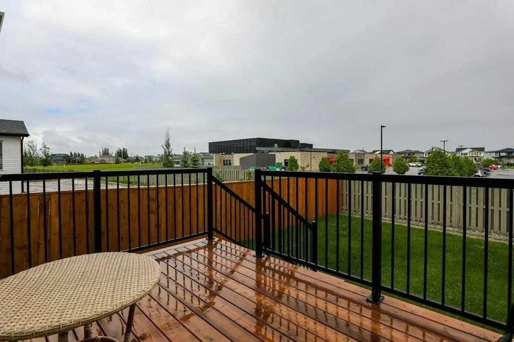 4529 31 Avenue S Lethbridge AB T1K 8J8