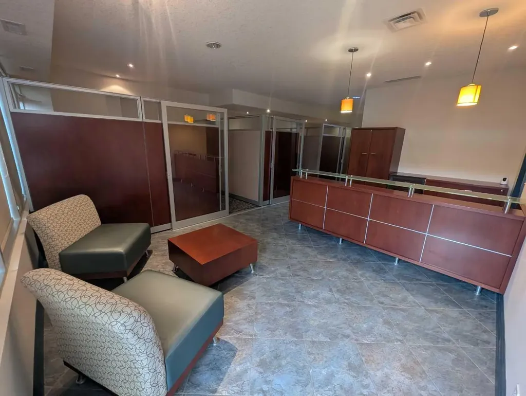 11198 42 Street SE Calgary AB T2C 0J9