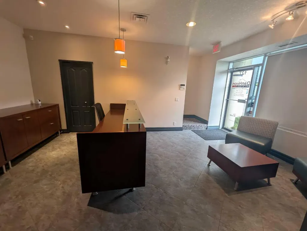 11198 42 Street SE Calgary AB T2C 0J9