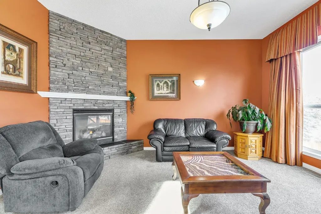 151 Hawkmere View Chestermere AB T1X 1T8