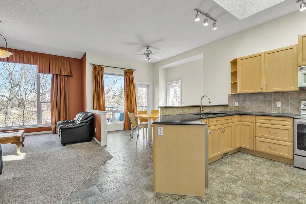 151 Hawkmere View Chestermere AB T1X 1T8