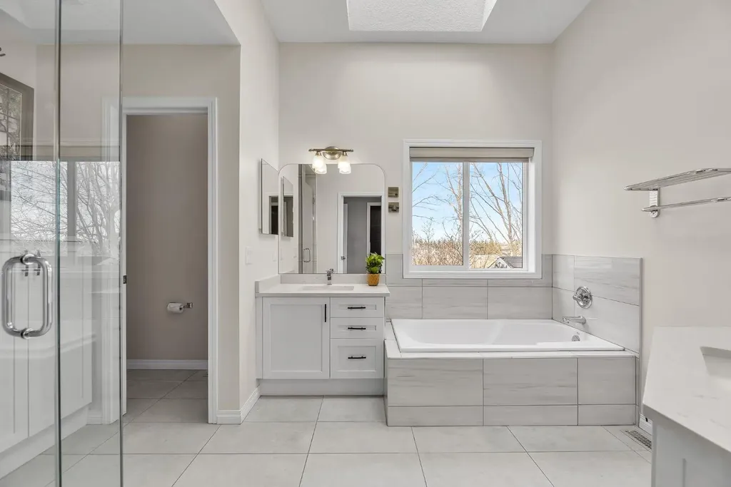 151 Hawkmere View Chestermere AB T1X 1T8