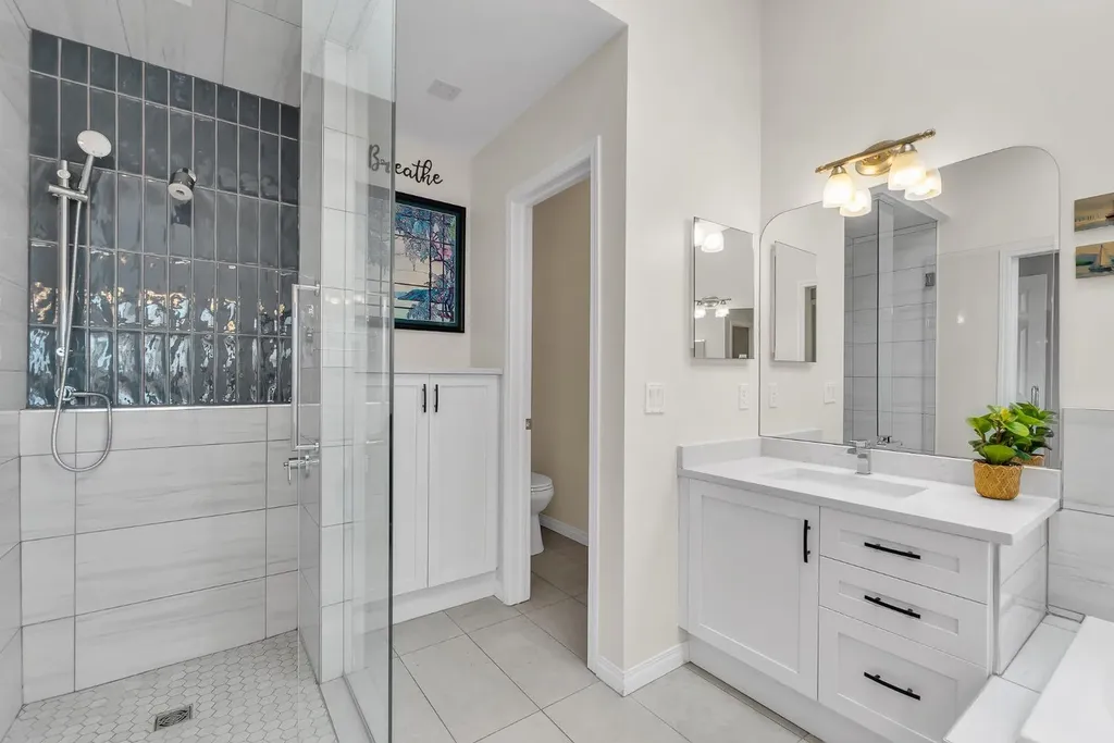151 Hawkmere View Chestermere AB T1X 1T8