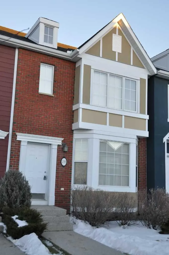 233 Rainbow Falls Drive Chestermere AB T1X 0B1