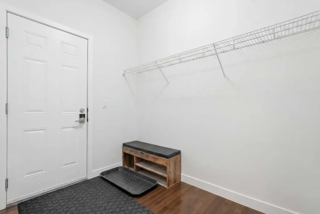 37 Nolanhurst Crescent NW Calgary AB T3R 0Z3