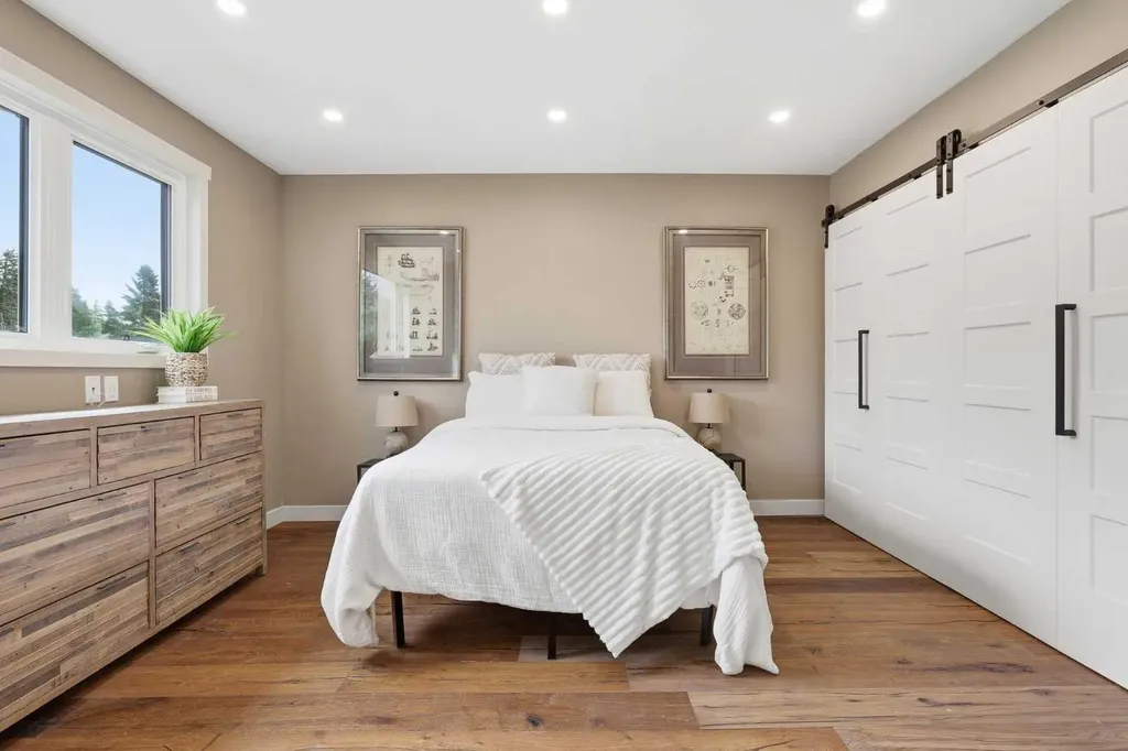 349 Capri Avenue NW Calgary AB T2L 0J5