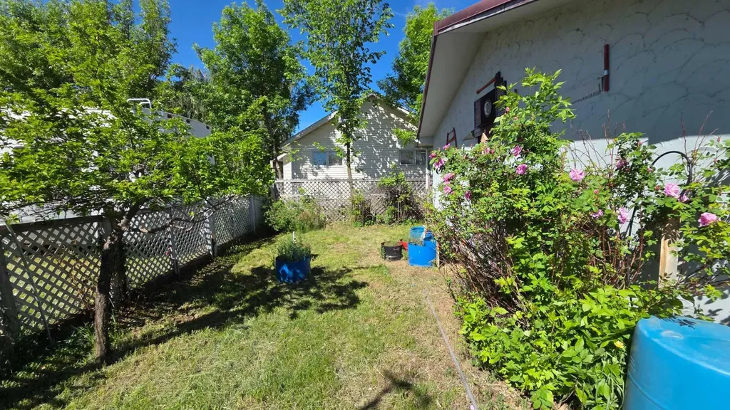 221 Truman Street Carmangay AB T0L 0N0
