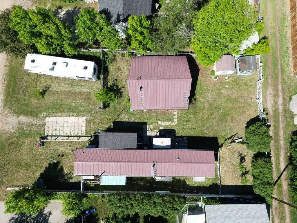 221 Truman Street Carmangay AB T0L 0N0