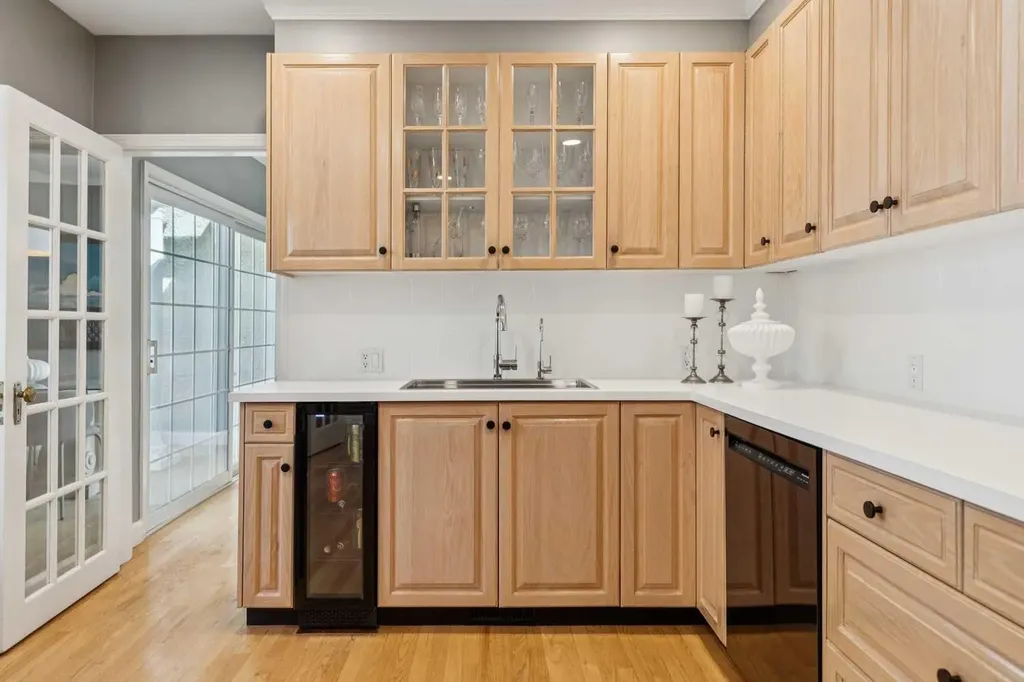 3115 Carleton Street SW Calgary AB T2T 3L5