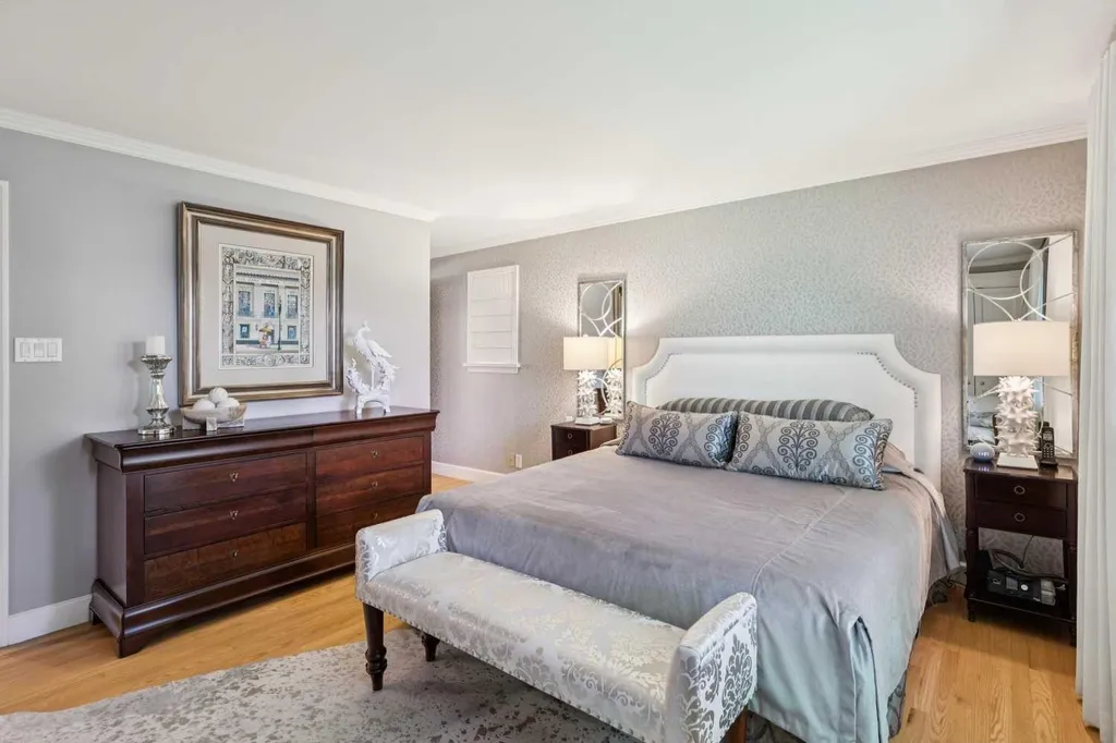 3115 Carleton Street SW Calgary AB T2T 3L5