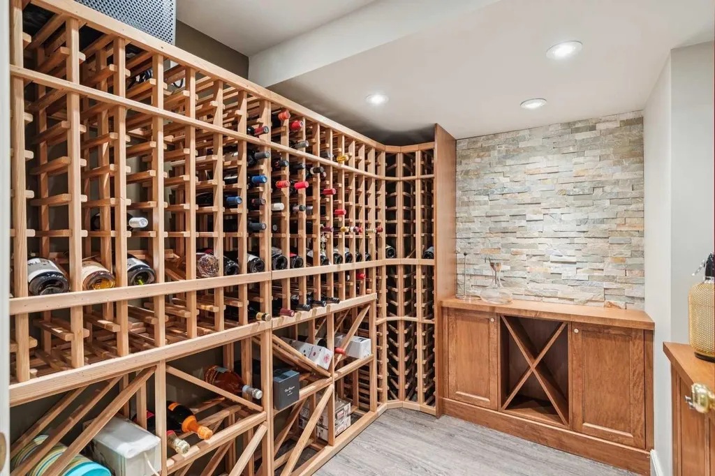 3115 Carleton Street SW Calgary AB T2T 3L5