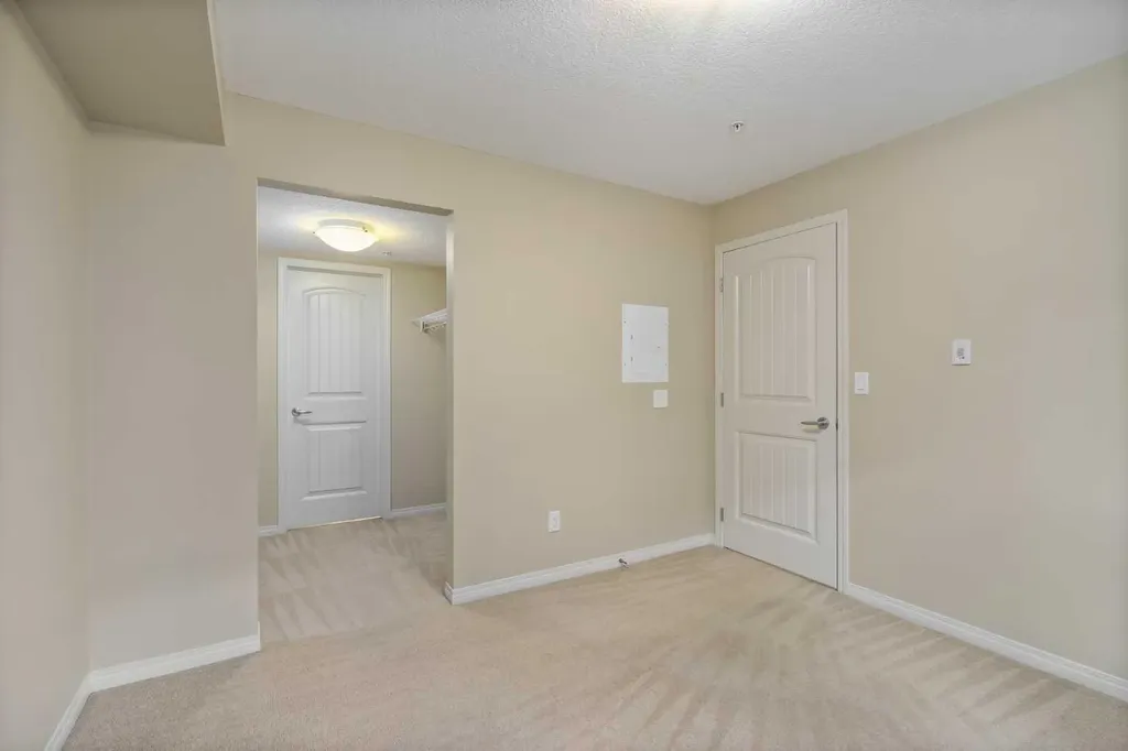 130 Panatella Street NW Calgary AB T3K 0Y6