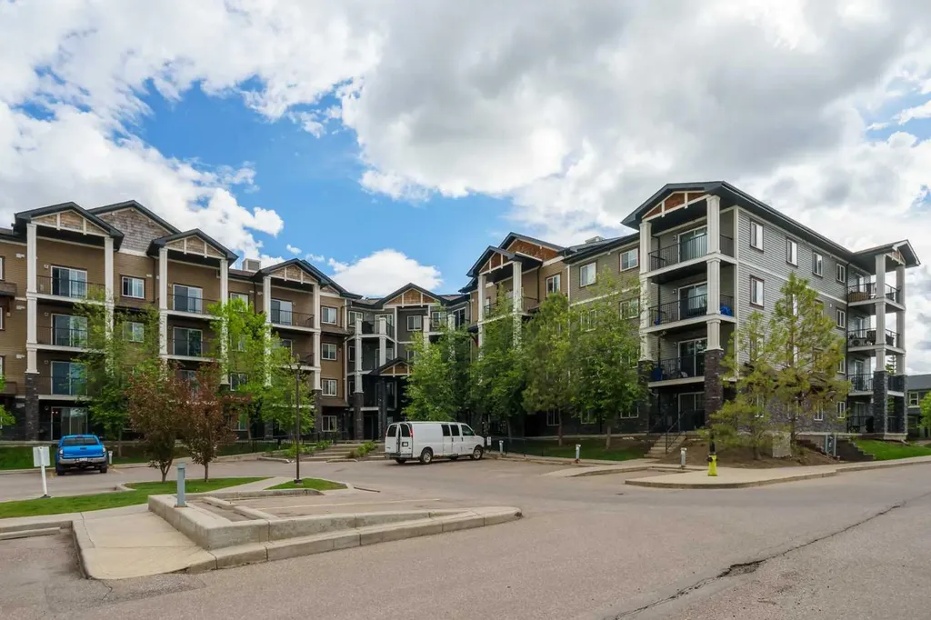 130 Panatella Street NW Calgary AB T3K 0Y6