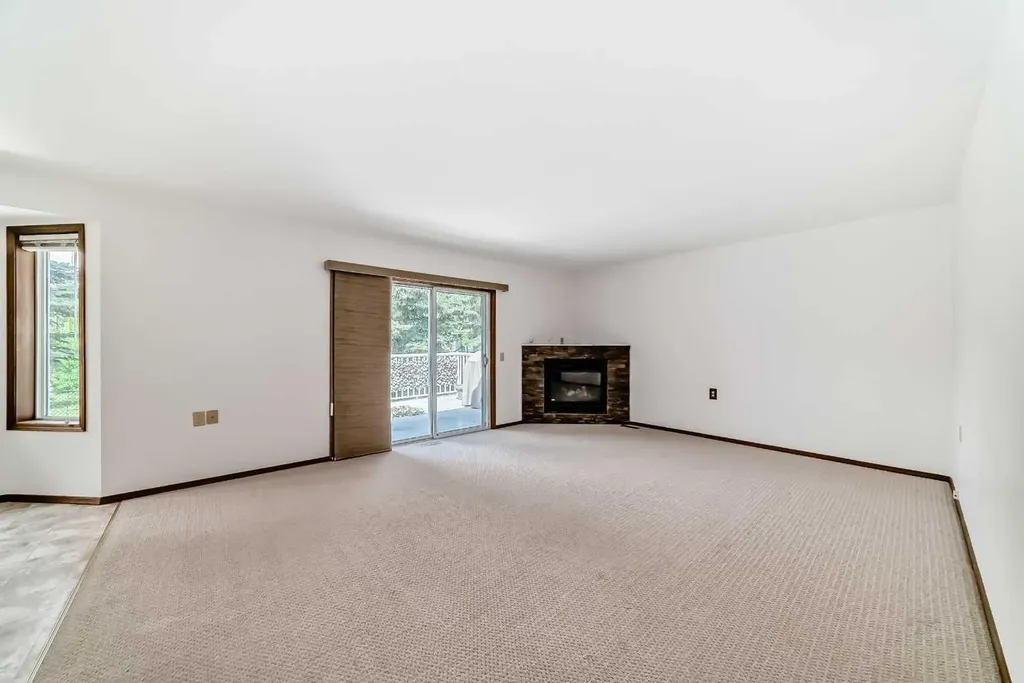36 Woodside Close NW Airdrie AB T4B 2C8