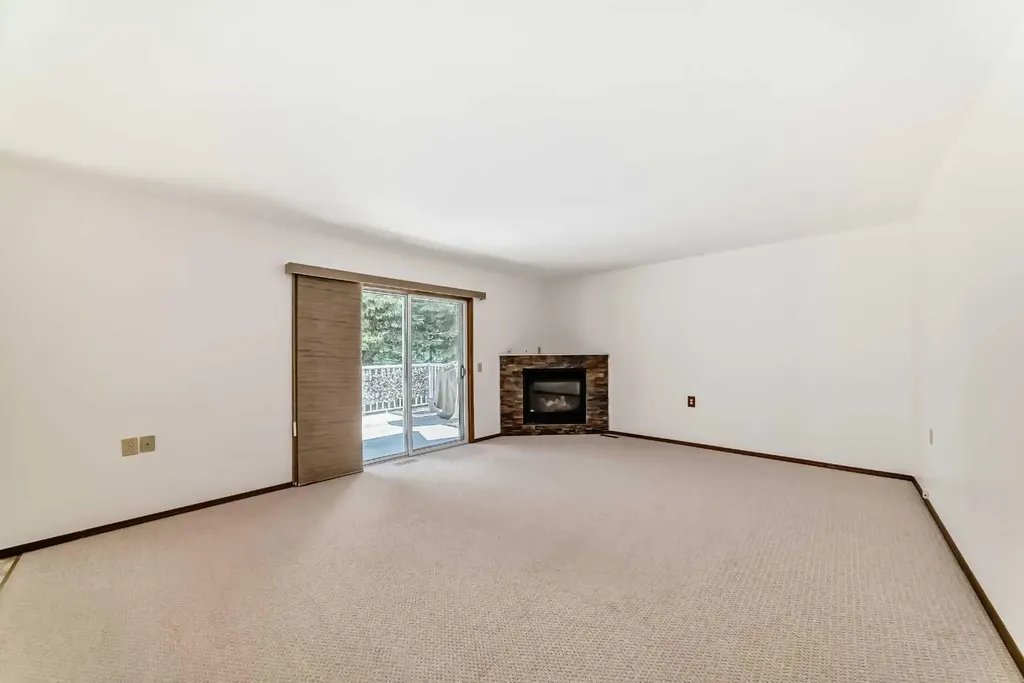36 Woodside Close NW Airdrie AB T4B 2C8