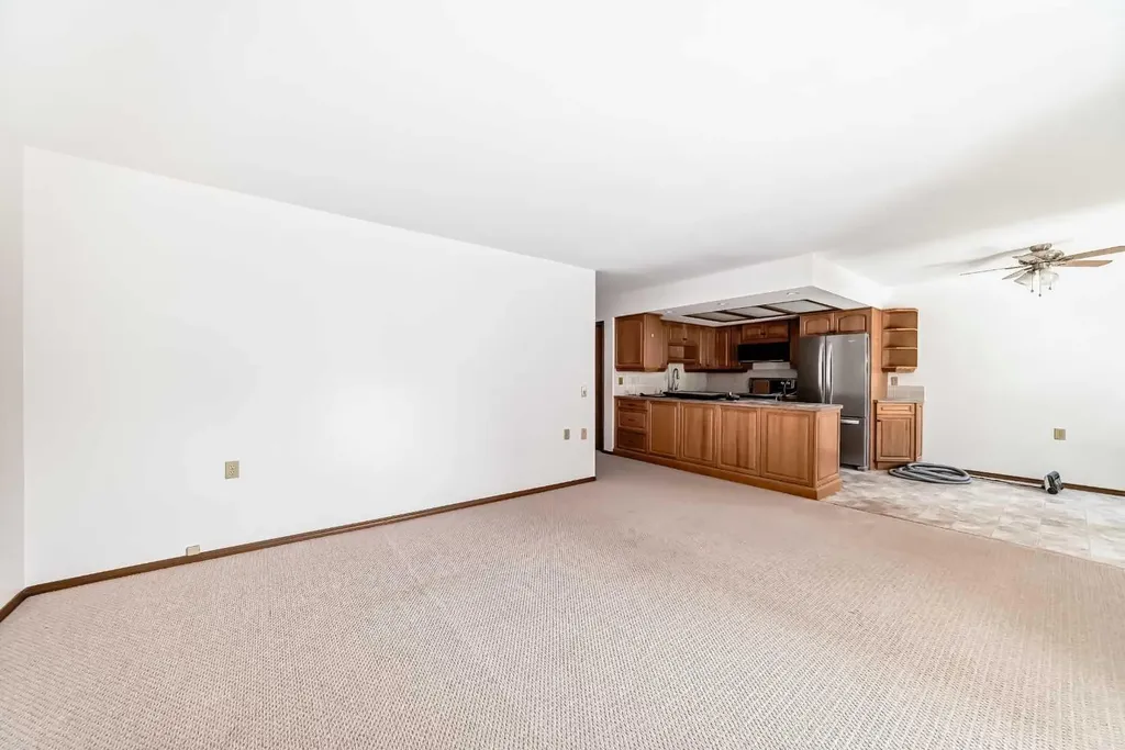 36 Woodside Close NW Airdrie AB T4B 2C8