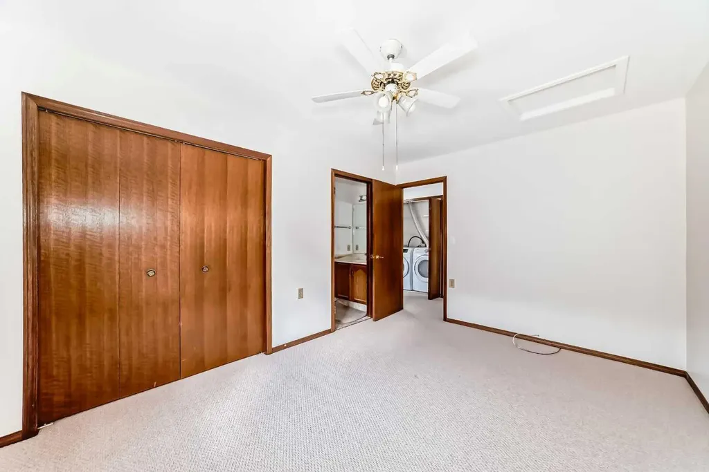 36 Woodside Close NW Airdrie AB T4B 2C8