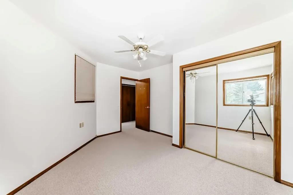 36 Woodside Close NW Airdrie AB T4B 2C8