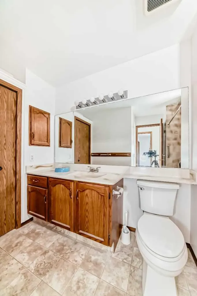 36 Woodside Close NW Airdrie AB T4B 2C8