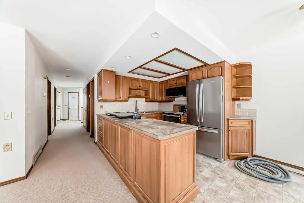 36 Woodside Close NW Airdrie AB T4B 2C8