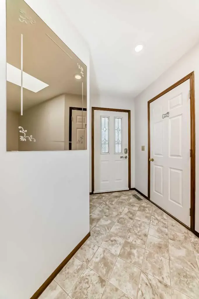 36 Woodside Close NW Airdrie AB T4B 2C8