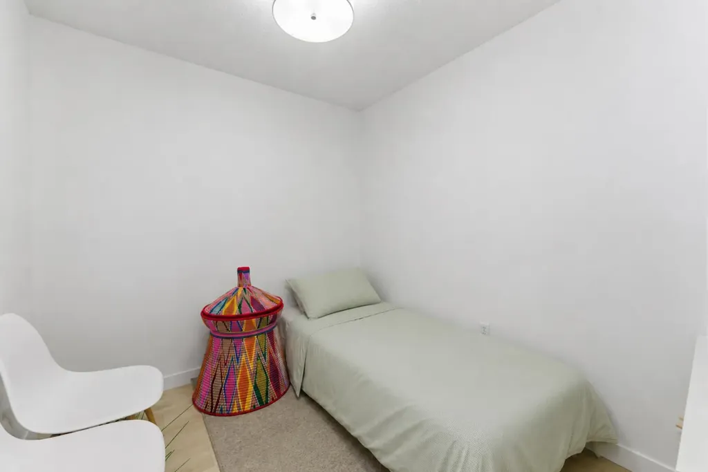 60 Panatella Street NW Calgary AB T3K 0M4