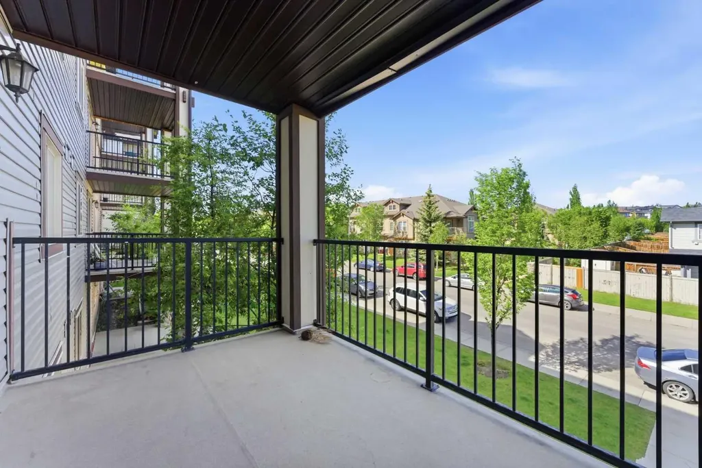 60 Panatella Street NW Calgary AB T3K 0M4
