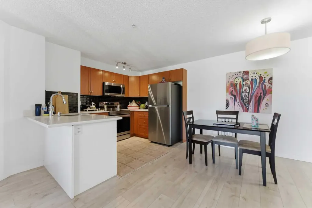 60 Panatella Street NW Calgary AB T3K 0M4