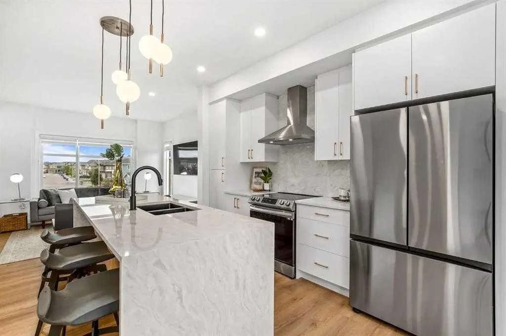 200 Belvedere Boulevard Calgary AB T1X 0L5