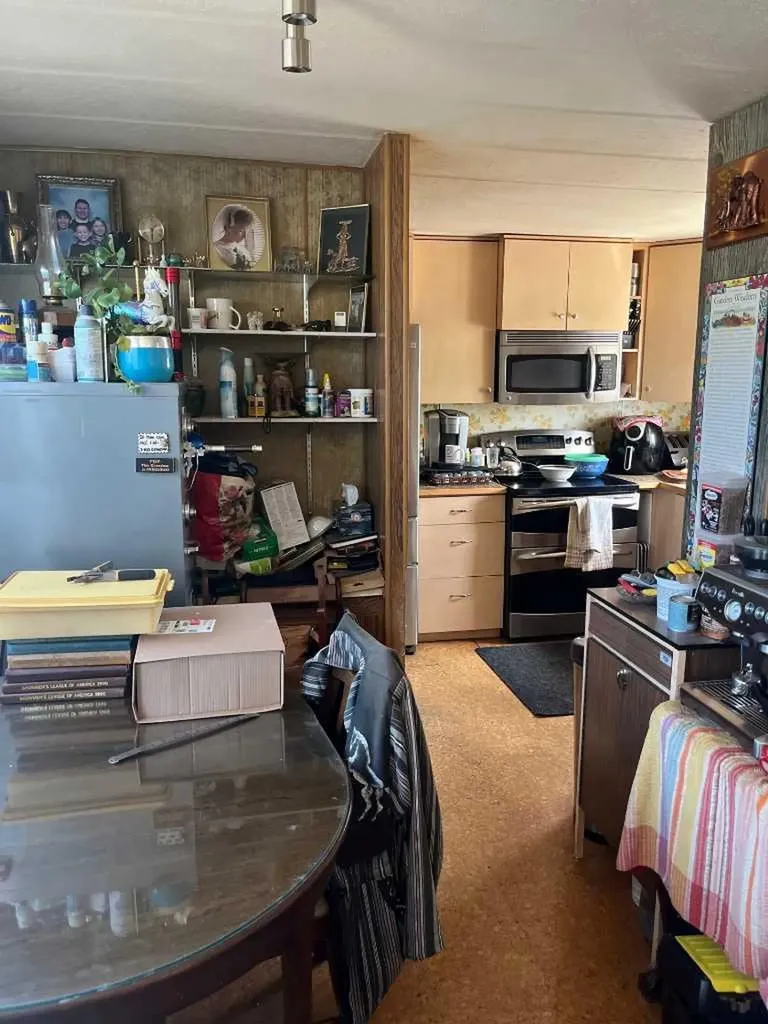 6740 17 Avenue SE Calgary AB T2A 0W5