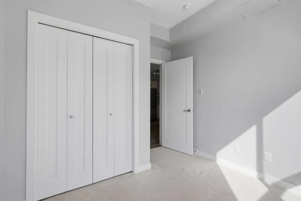 20 Walgrove Walk SE Calgary AB T2X 4L2