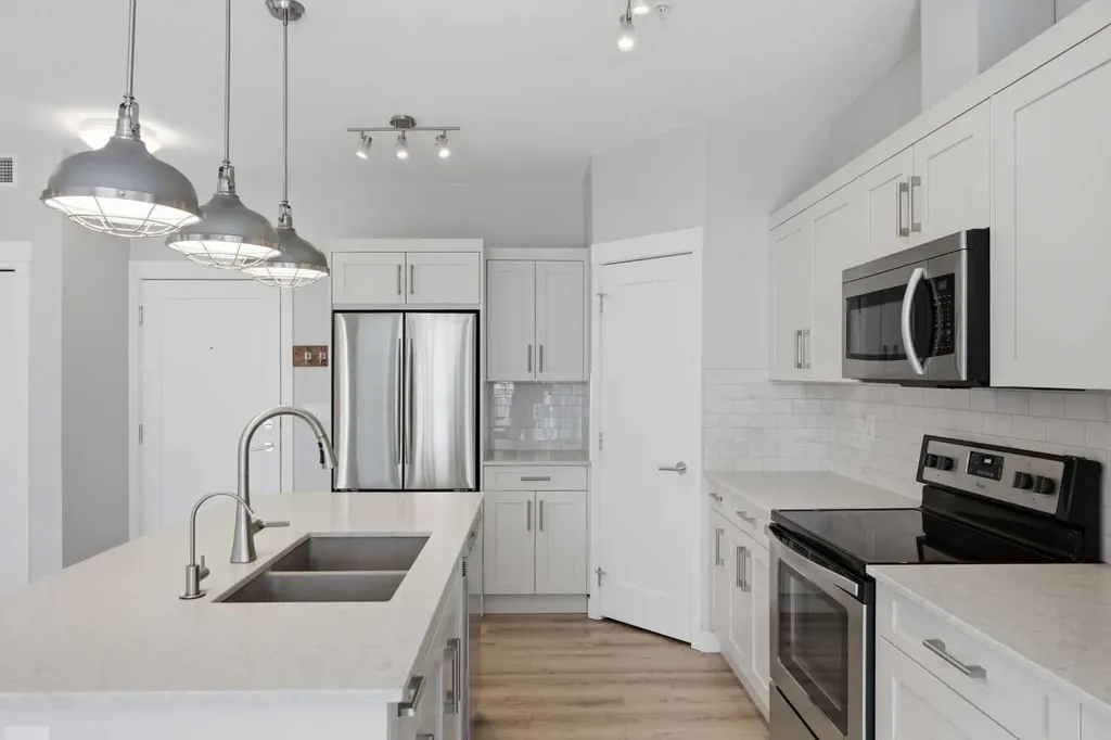 20 Walgrove Walk SE Calgary AB T2X 4L2
