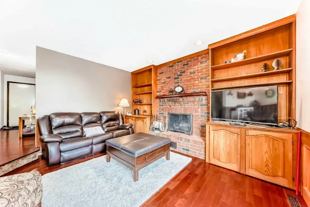 88 Castlefall Way NE Calgary AB T3J1M7