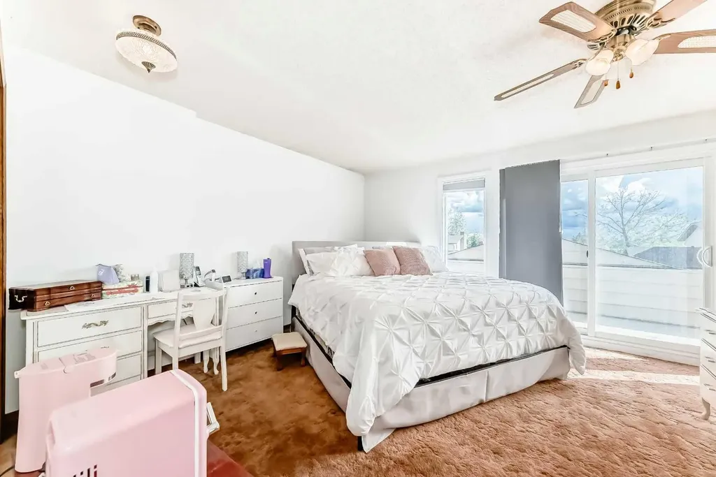 88 Castlefall Way NE Calgary AB T3J1M7