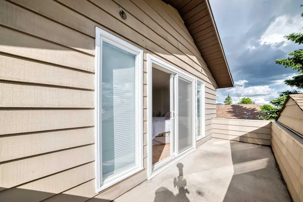 88 Castlefall Way NE Calgary AB T3J1M7