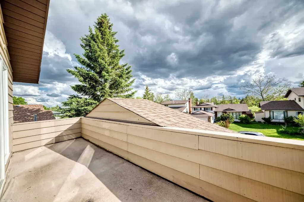 88 Castlefall Way NE Calgary AB T3J1M7