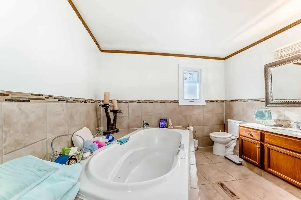 88 Castlefall Way NE Calgary AB T3J1M7